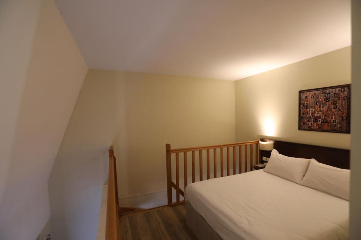 Hotel De L'Abbaye Des Premontres 퐁타무종 외부 사진