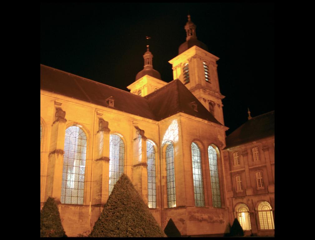 Hotel De L'Abbaye Des Premontres 퐁타무종 외부 사진